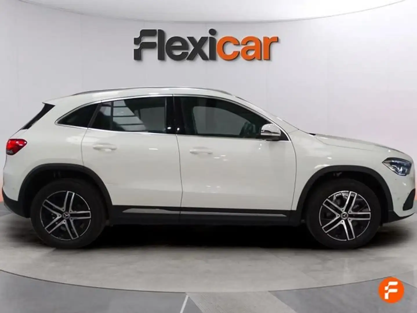 Mercedes-Benz GLA 200 200d Blanco - 2