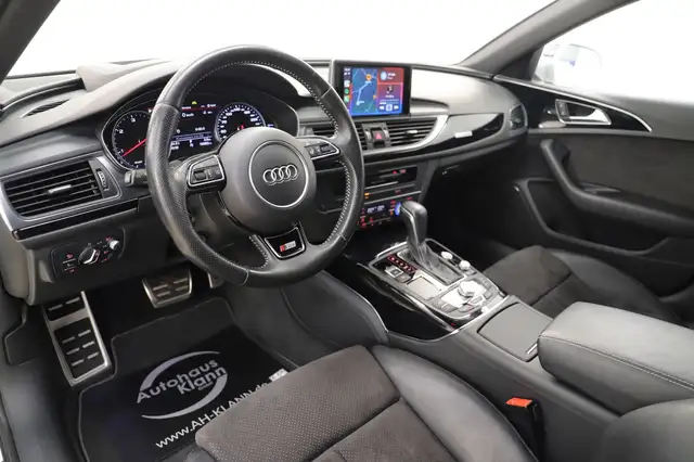 Audi A6 Avant view 13