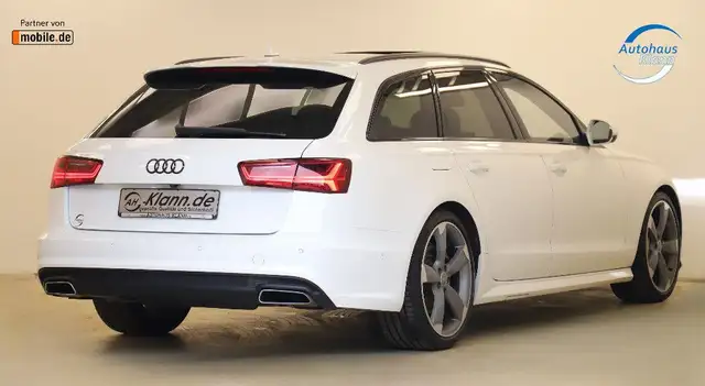 Audi A6 Avant view 8
