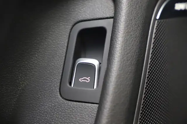 Audi A6 Avant view 29