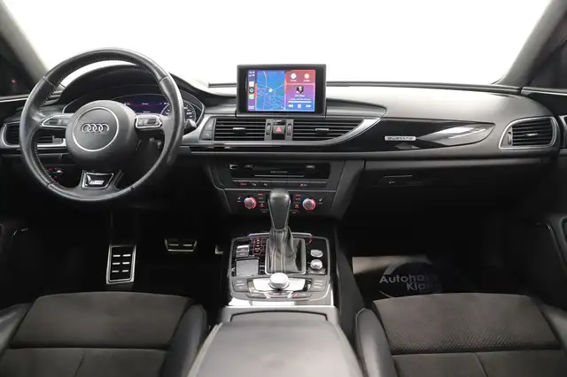 Audi A6 Avant view 14