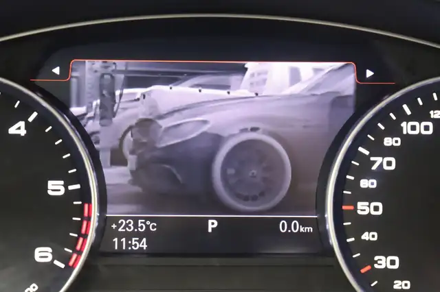 Audi A6 Avant view 21
