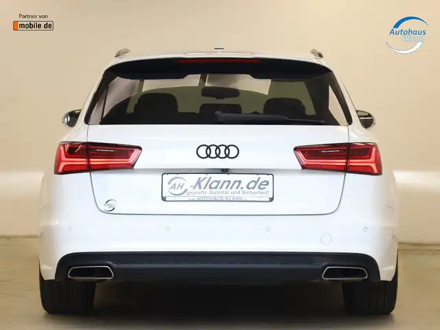 Audi A6 Avant view 7