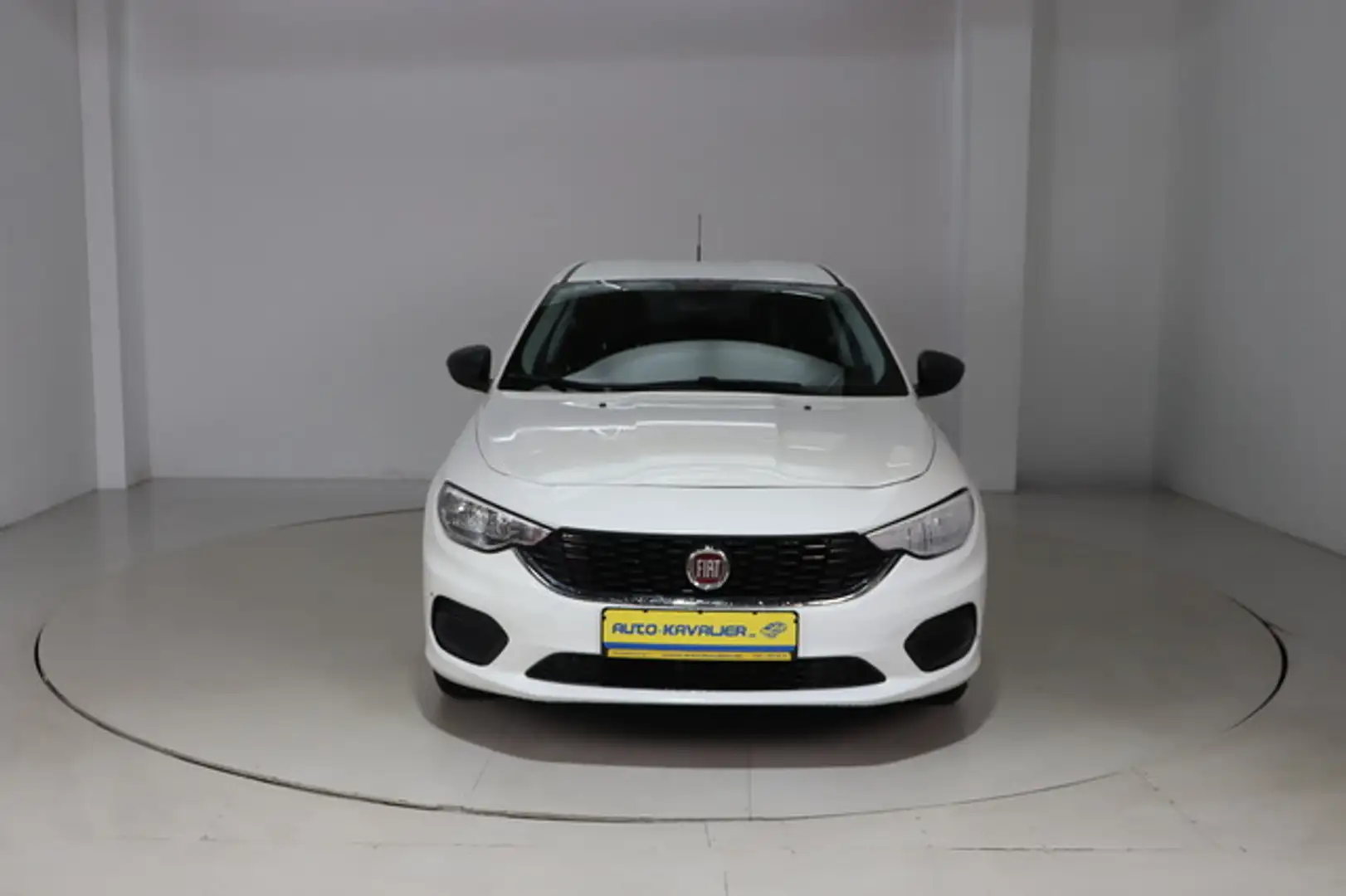 Fiat Tipo 1.4 * PDC * HU/AU neu Weiß - 2