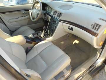 Bild 14 Volvo S80 2.4