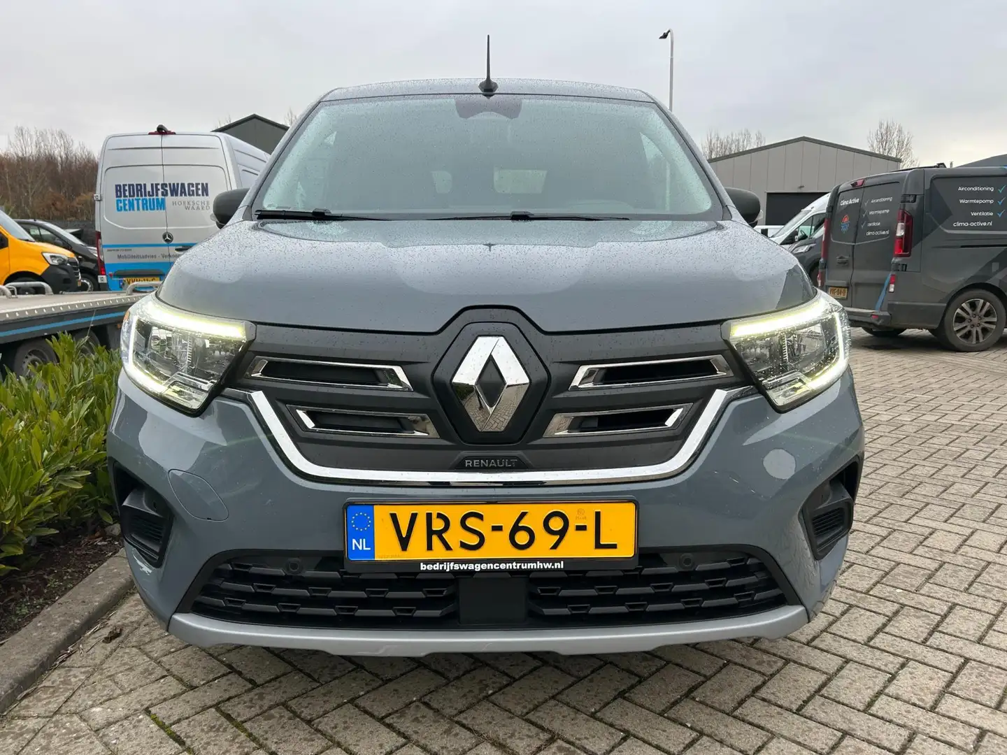 Renault Kangoo E-TECH Extra L1 44 kWh|22kW AC| 80kW DC Gris - 2