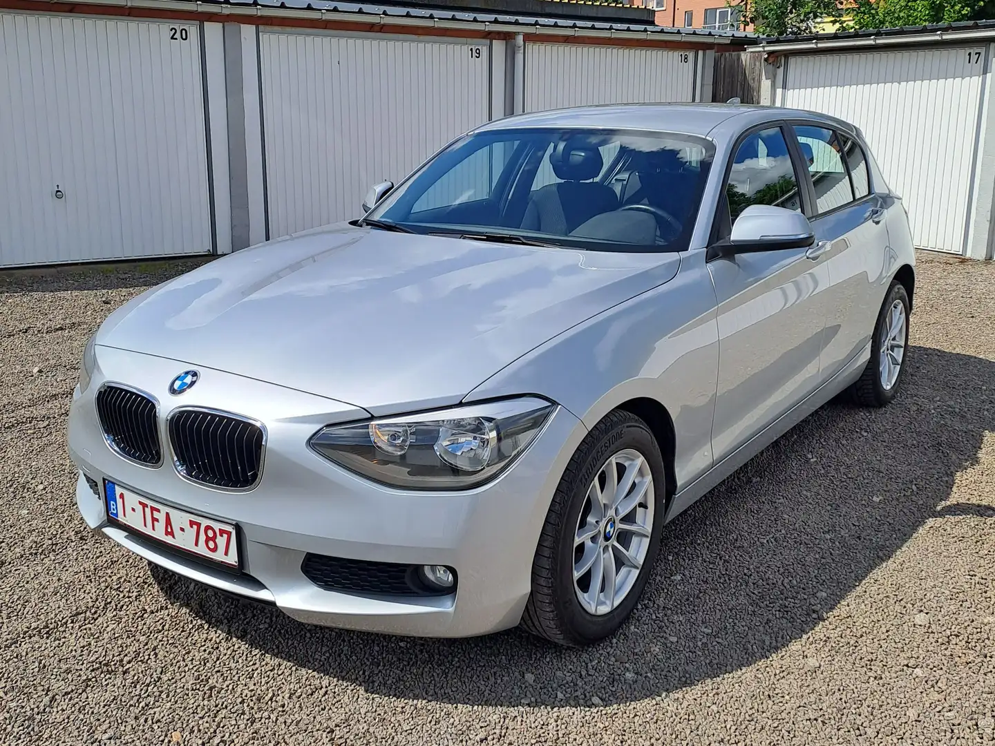 BMW 114 114d Ezüst - 1