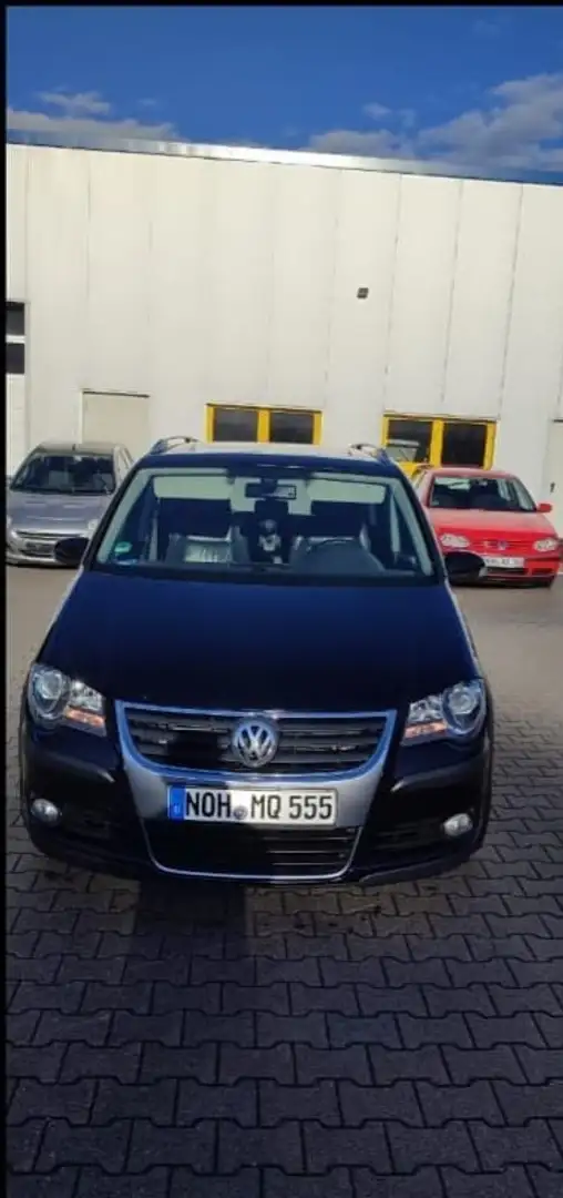 Volkswagen Touran 1.9 TDI DPF DSG Conceptline Schwarz - 1