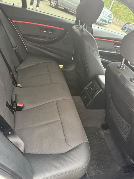 BMW 320 3 Touring 320 d Sport Line Shadow*NEU*TÜV* — photo 15