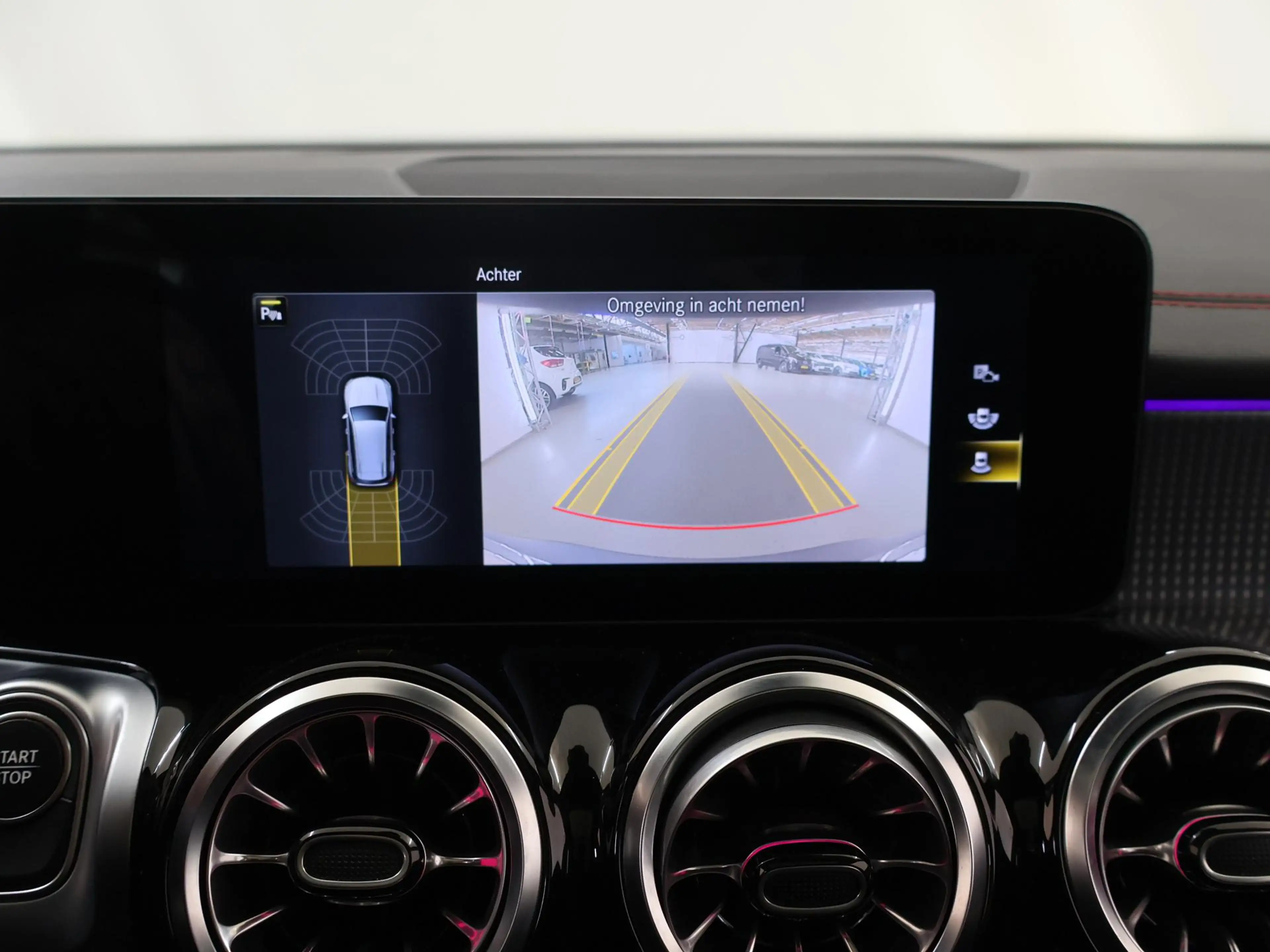 Mercedes-Benz EQB 300 4MATIC AMG Line 67 kWh | Premium pakket | Panorama — photo 14