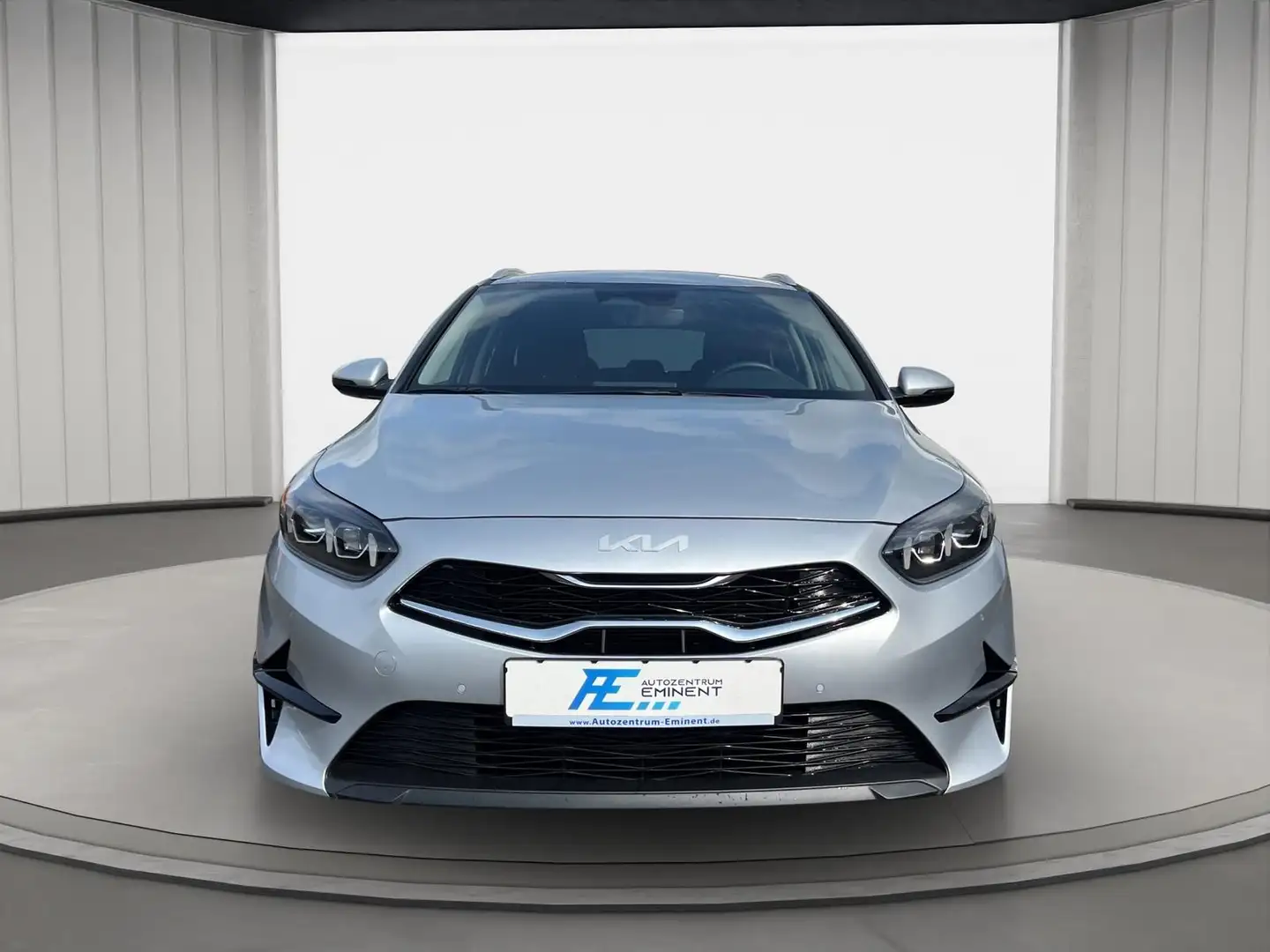 Kia Ceed SW / cee'd SW Ceed SW 1.5 T-GDI DCT NAVI SHZ KAMERA LED-S. Argent - 2