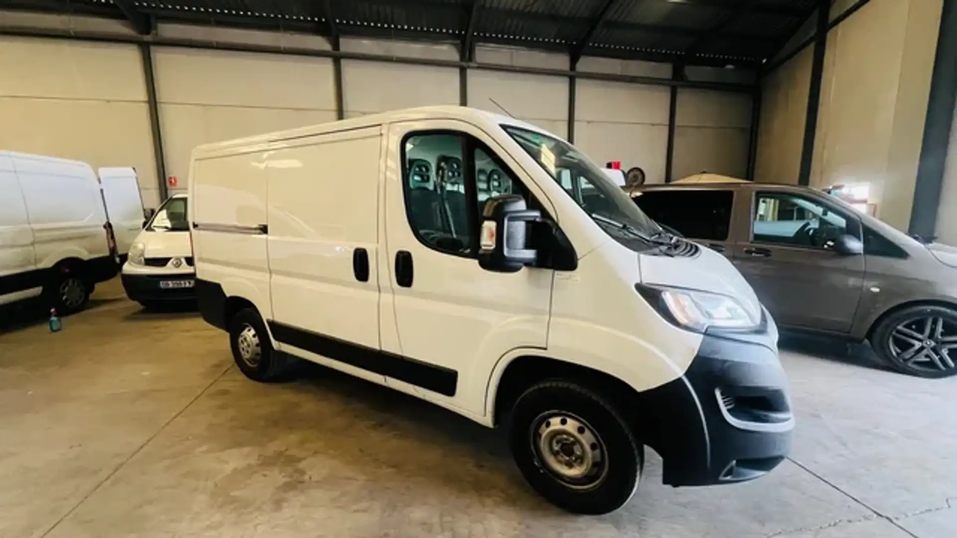 Peugeot Boxer Combi 2.0 BlueHDI 330 L1H1 110 Blanco - 2