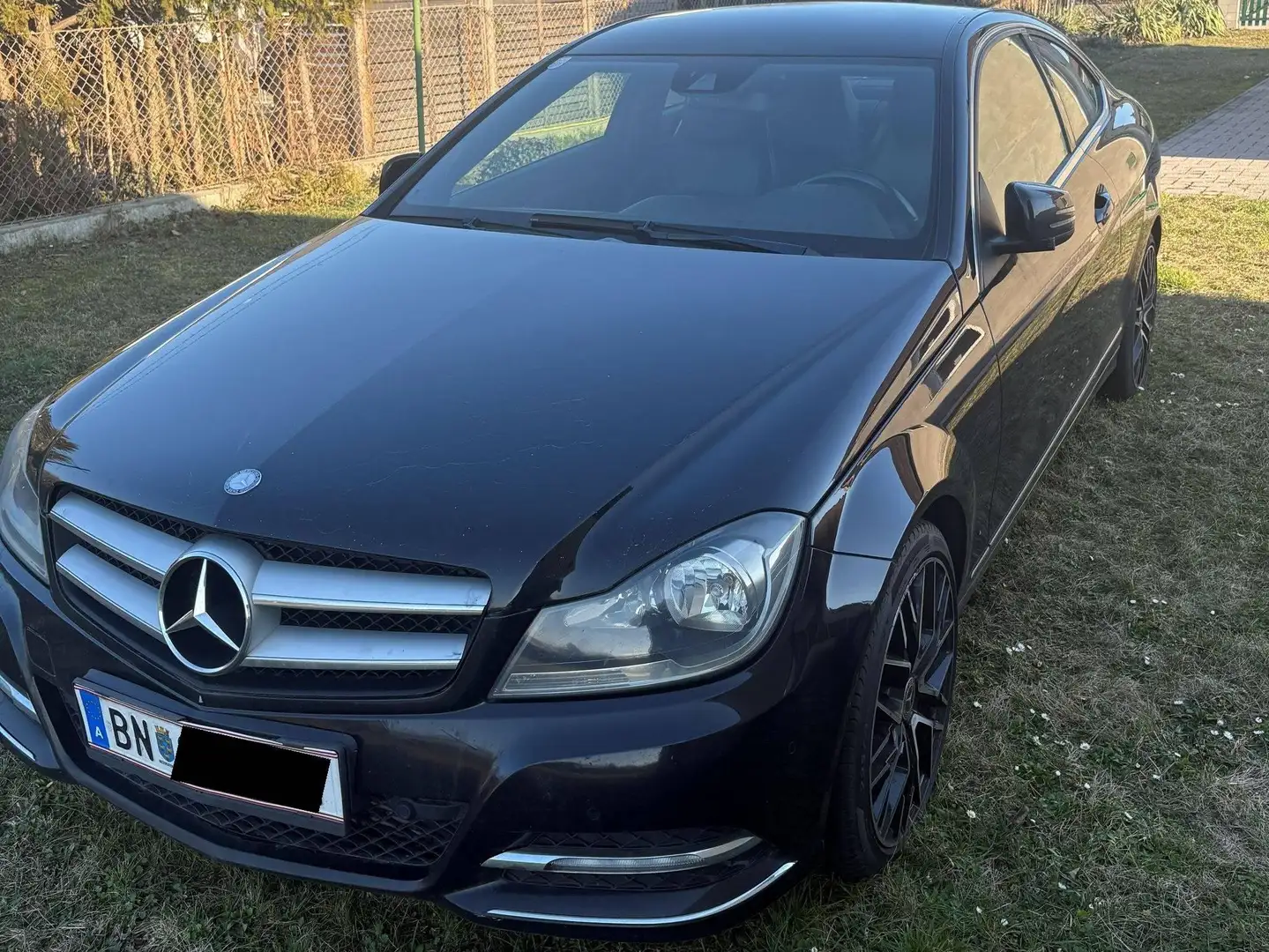 Mercedes-Benz C 180 C 180 BlueEfficiency Coupe Aut. Schwarz - 1