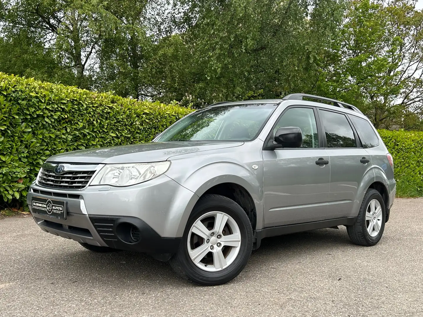 Subaru Forester 2.0 AWD Automaat | Versnellingsbak slipt! | Meenee Šedá - 1