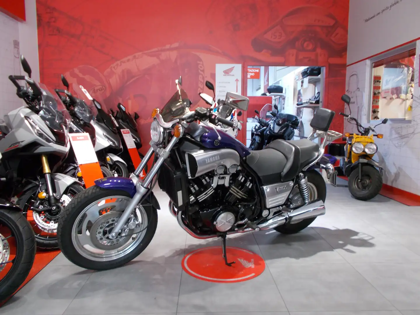 Yamaha Vmax 1200 Синій - 1