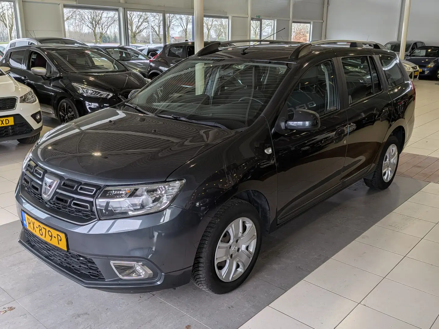 Dacia Logan MCV 0.9 TCe Laureate Airco, Cruise Control, Trekha Grau - 2