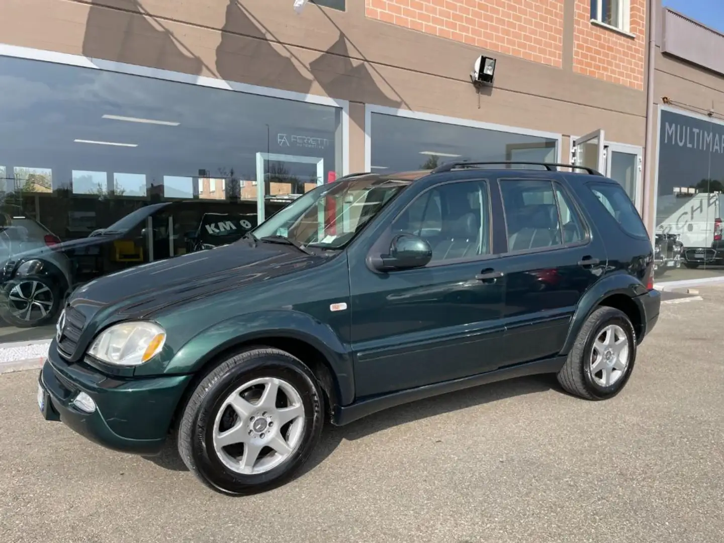 Mercedes-Benz ML 270 turbodiesel cat CDI Vert - 2
