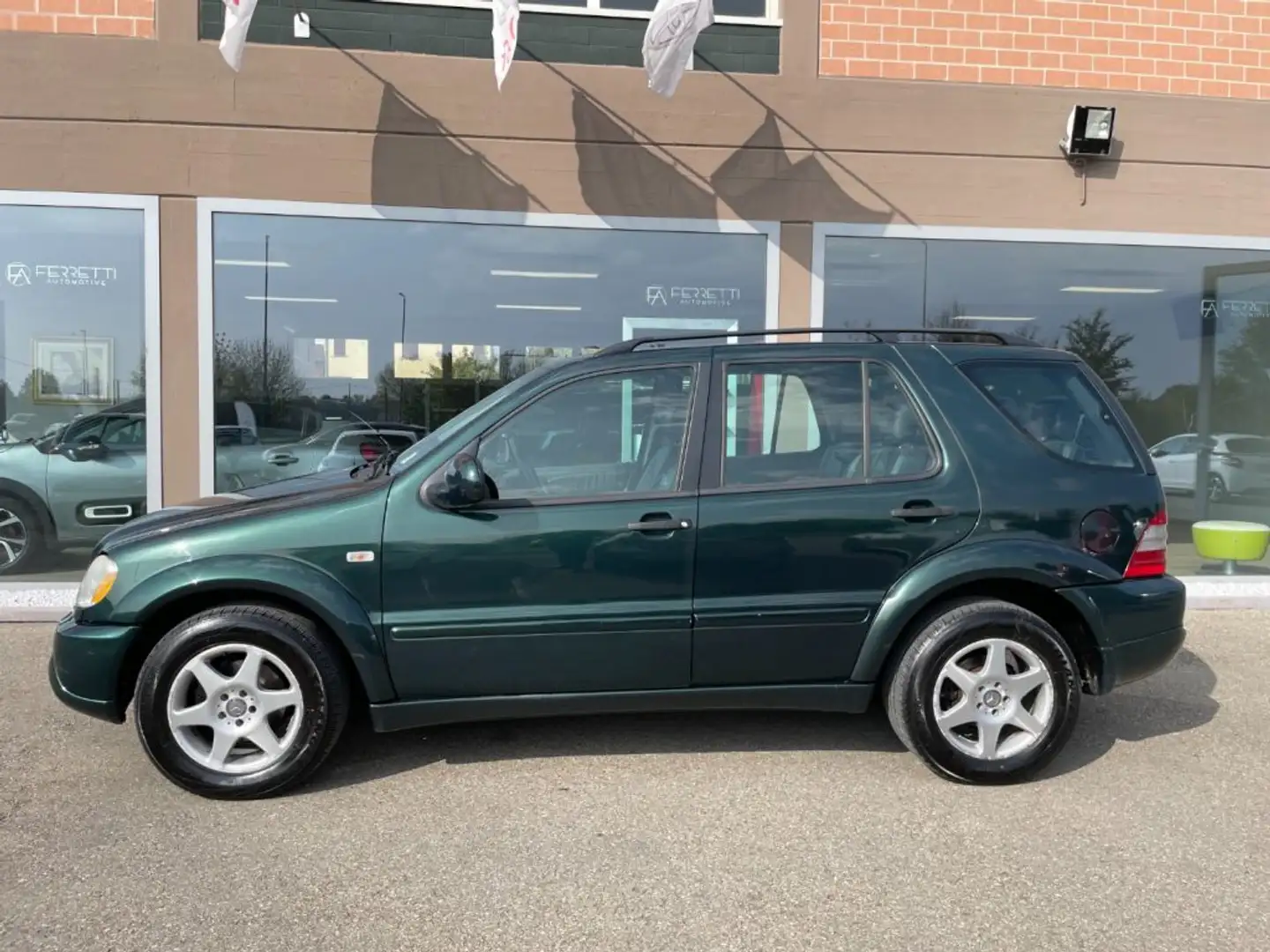 Mercedes-Benz ML 270 turbodiesel cat CDI Vert - 1