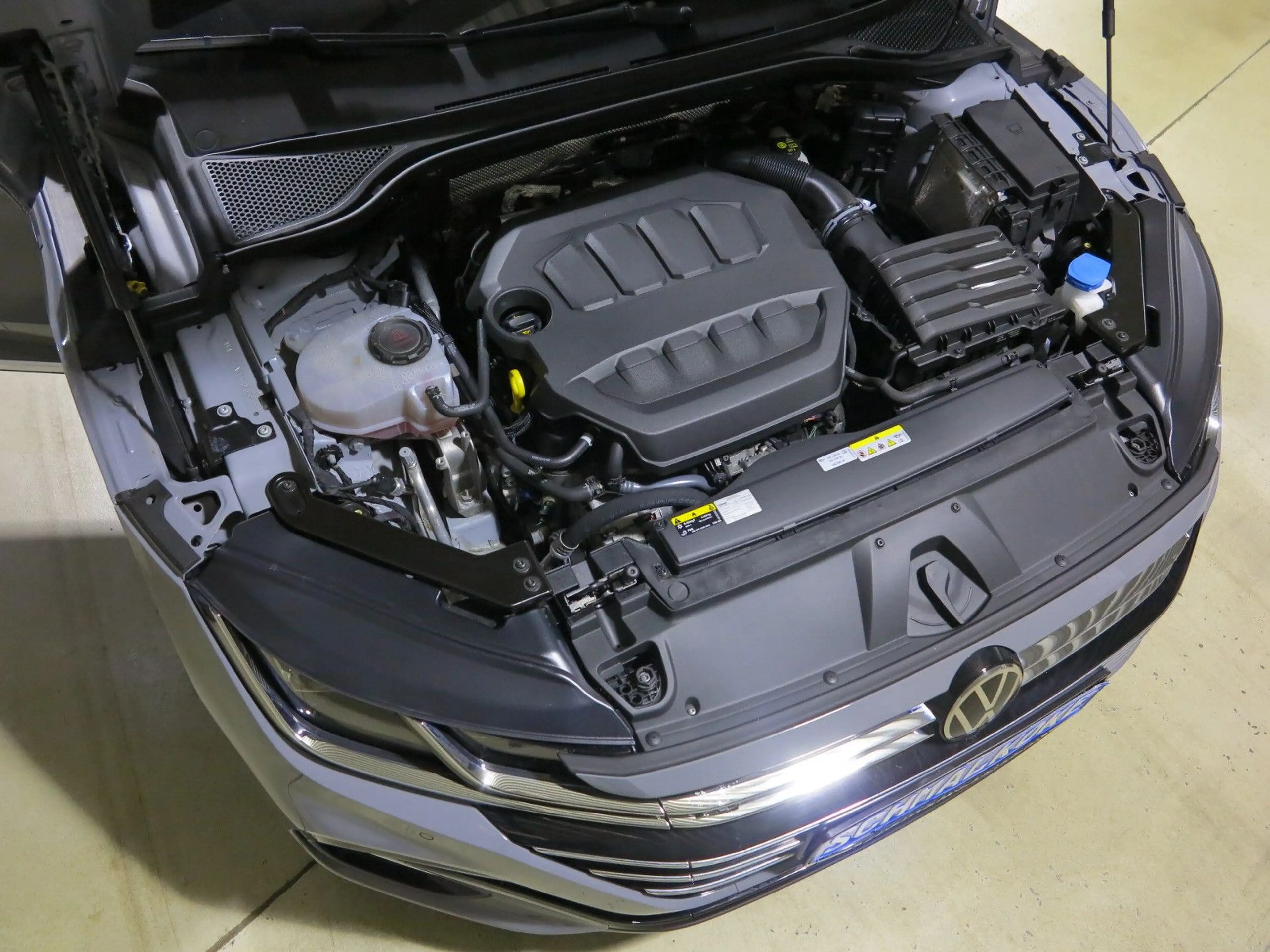 Volkswagen Arteon Shooting Brake 2.0 TSI DSG7 R-Line Leder — photo 8