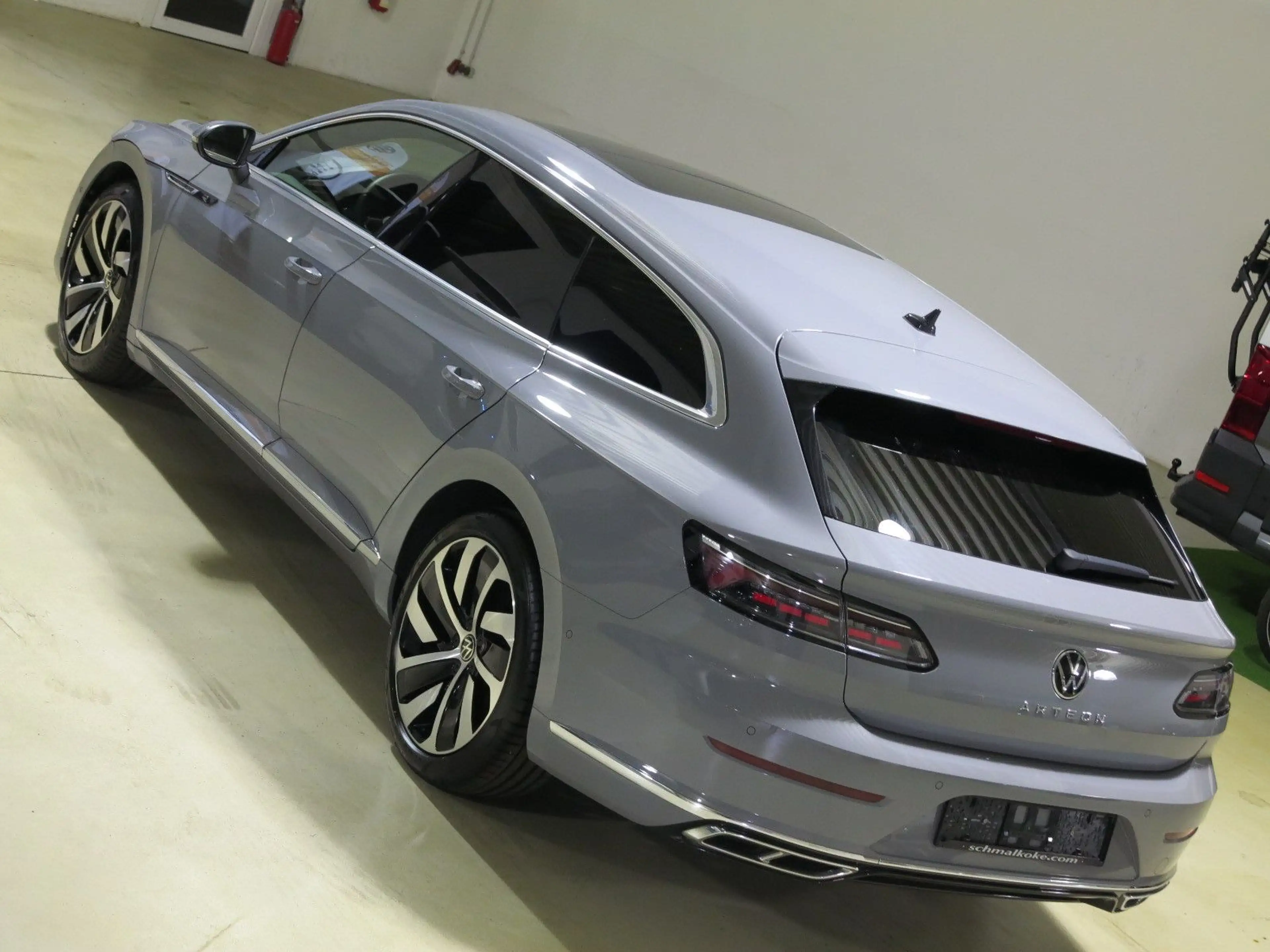 Volkswagen Arteon Shooting Brake 2.0 TSI DSG7 R-Line Leder — photo 10