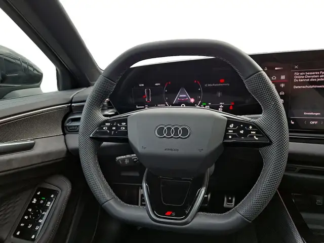 Audi A6 view 13