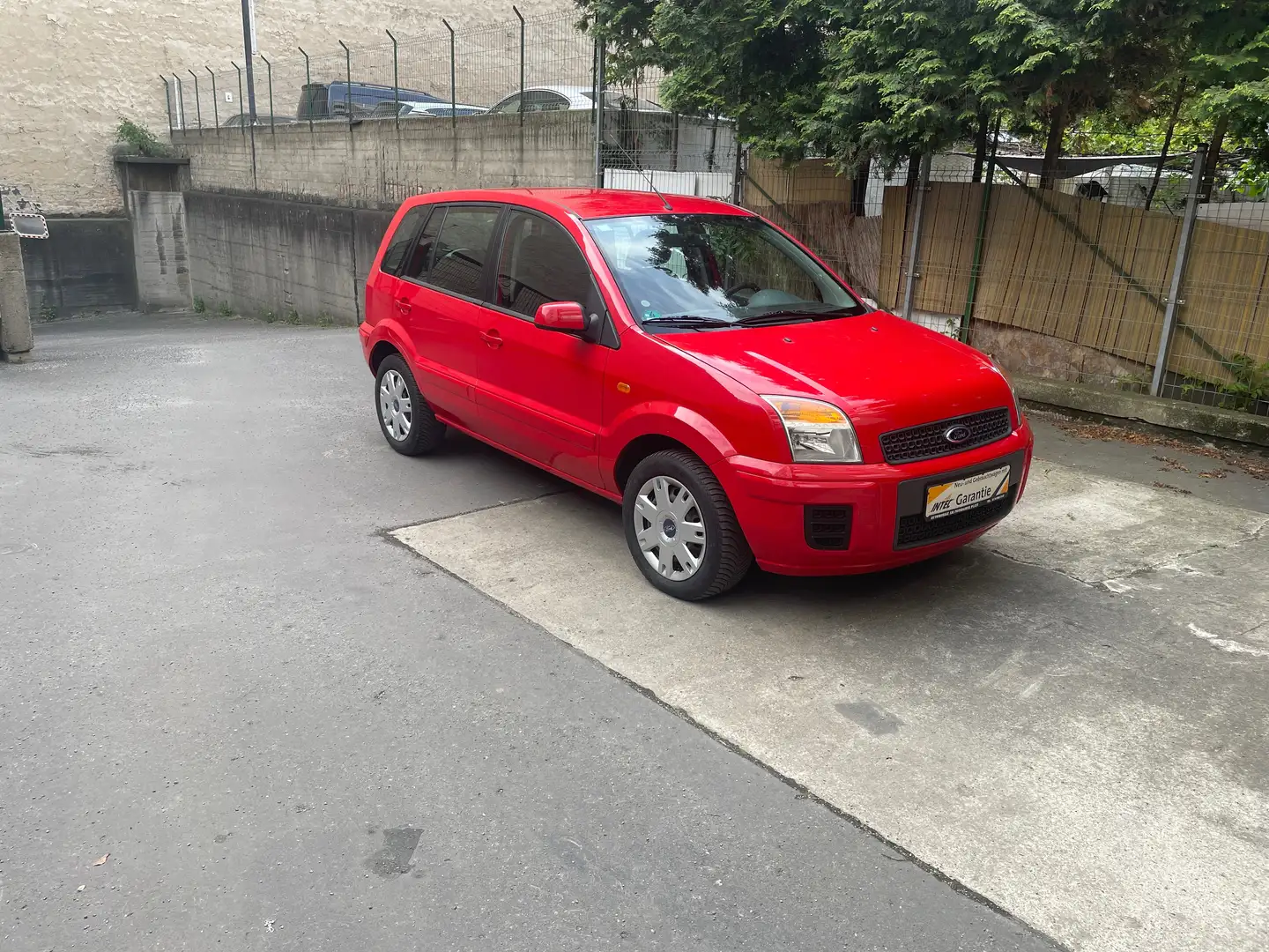 Ford Fusion Style, erst 80Tkm aus 1 Hand, Neu TÜV& Service - 1