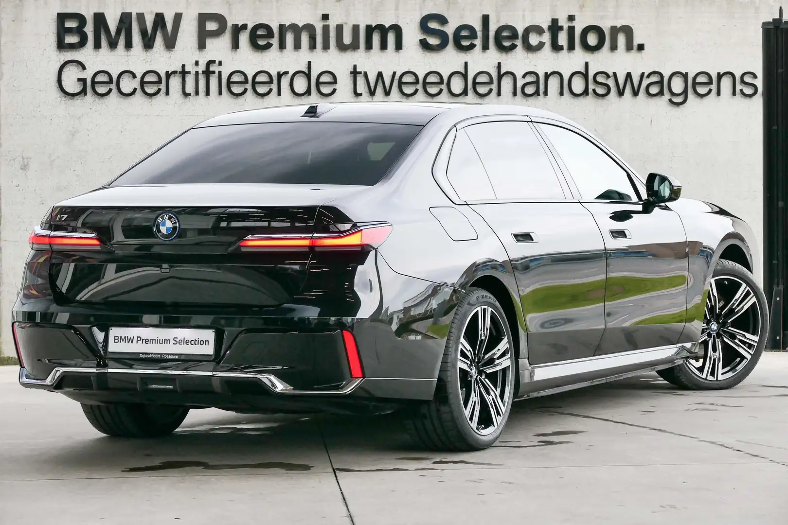 BMW i7 xDrive60 M Sport Executive Lou Noir - 2