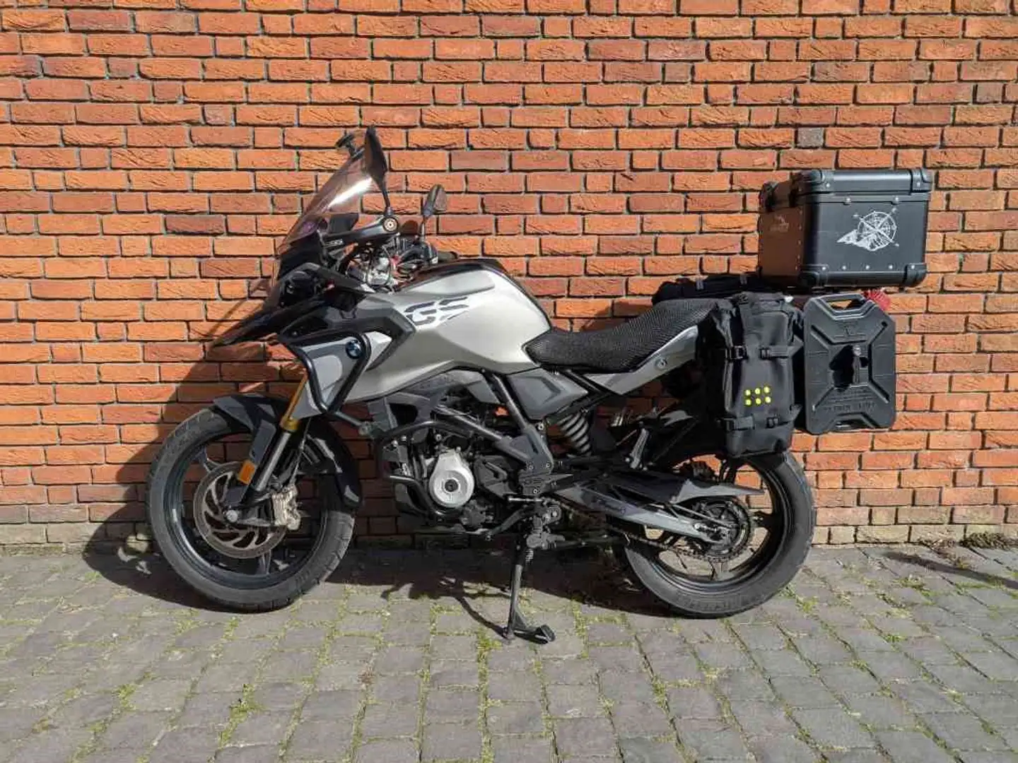 BMW G 310 GS Grau - 2