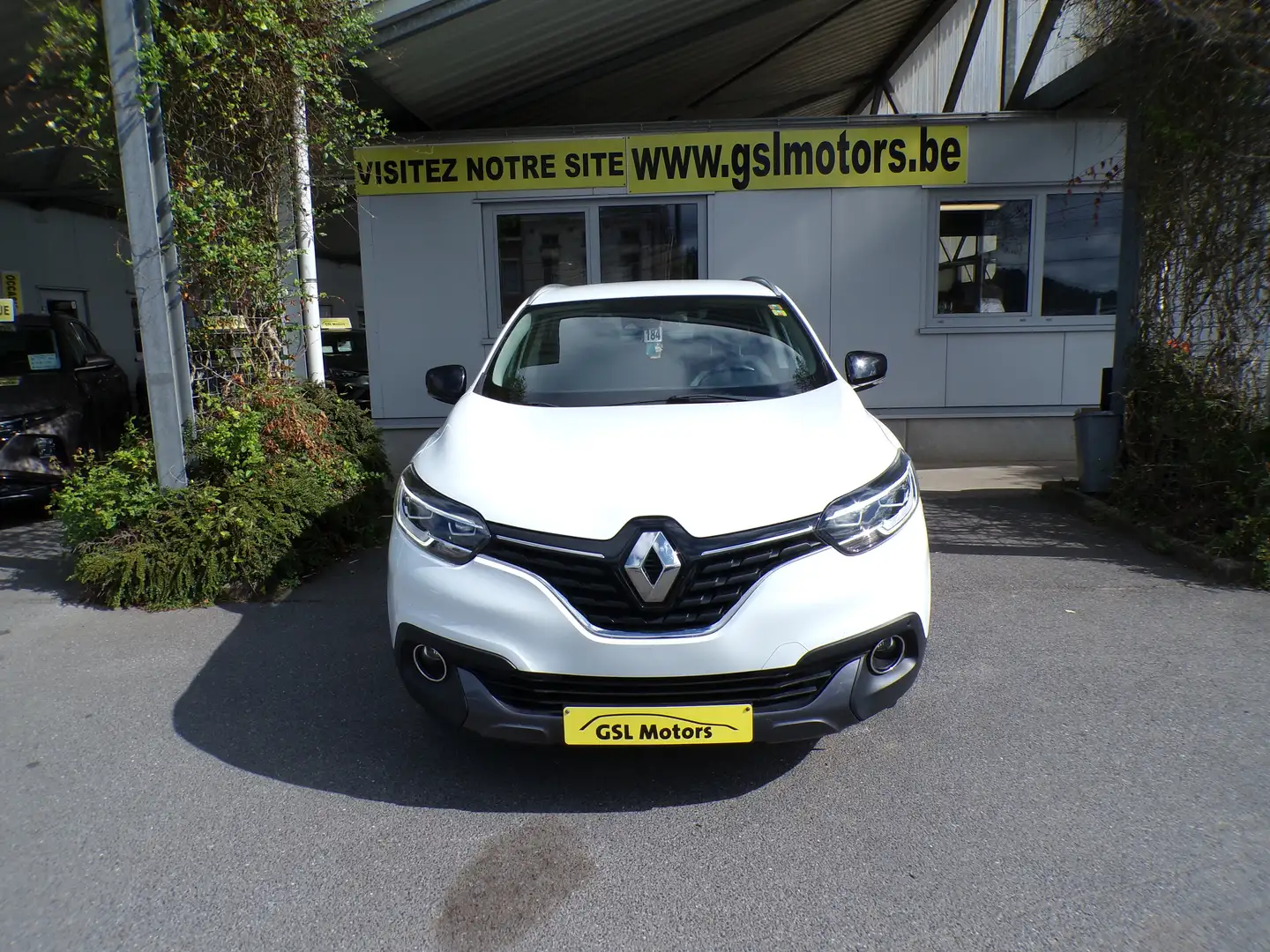 Renault Kadjar 1.5dCi 110cv blanche 01/18 Airco GPS Bluetooth USB - 2