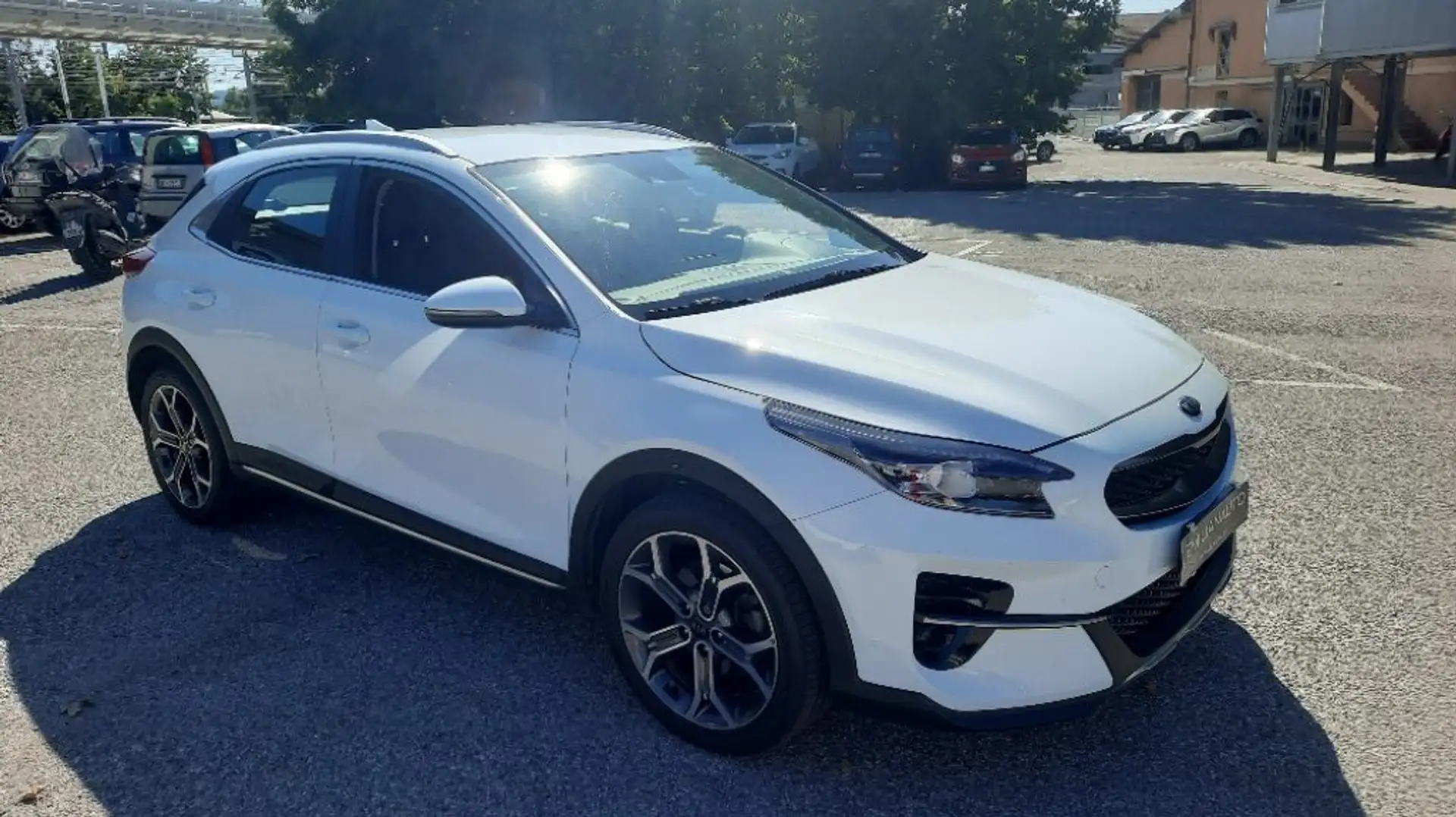 Kia XCeed 1.6 CRDi 136 CV MHEV DCT Style Bianco - 2