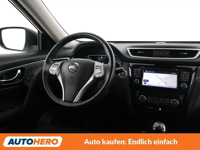 Nissan X-Trail view 13