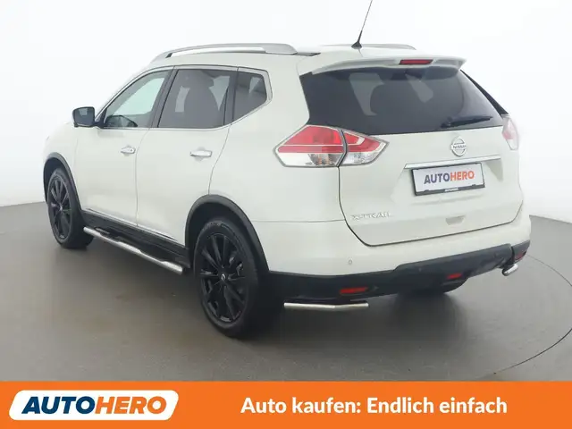 Nissan X-Trail view 4
