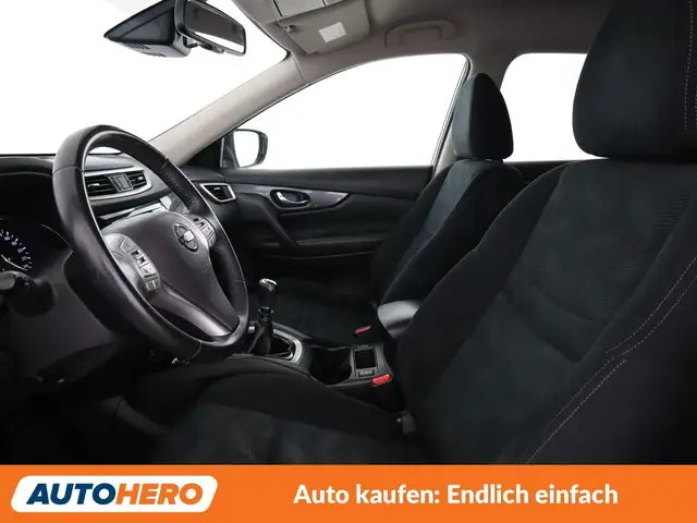 Nissan X-Trail view 10
