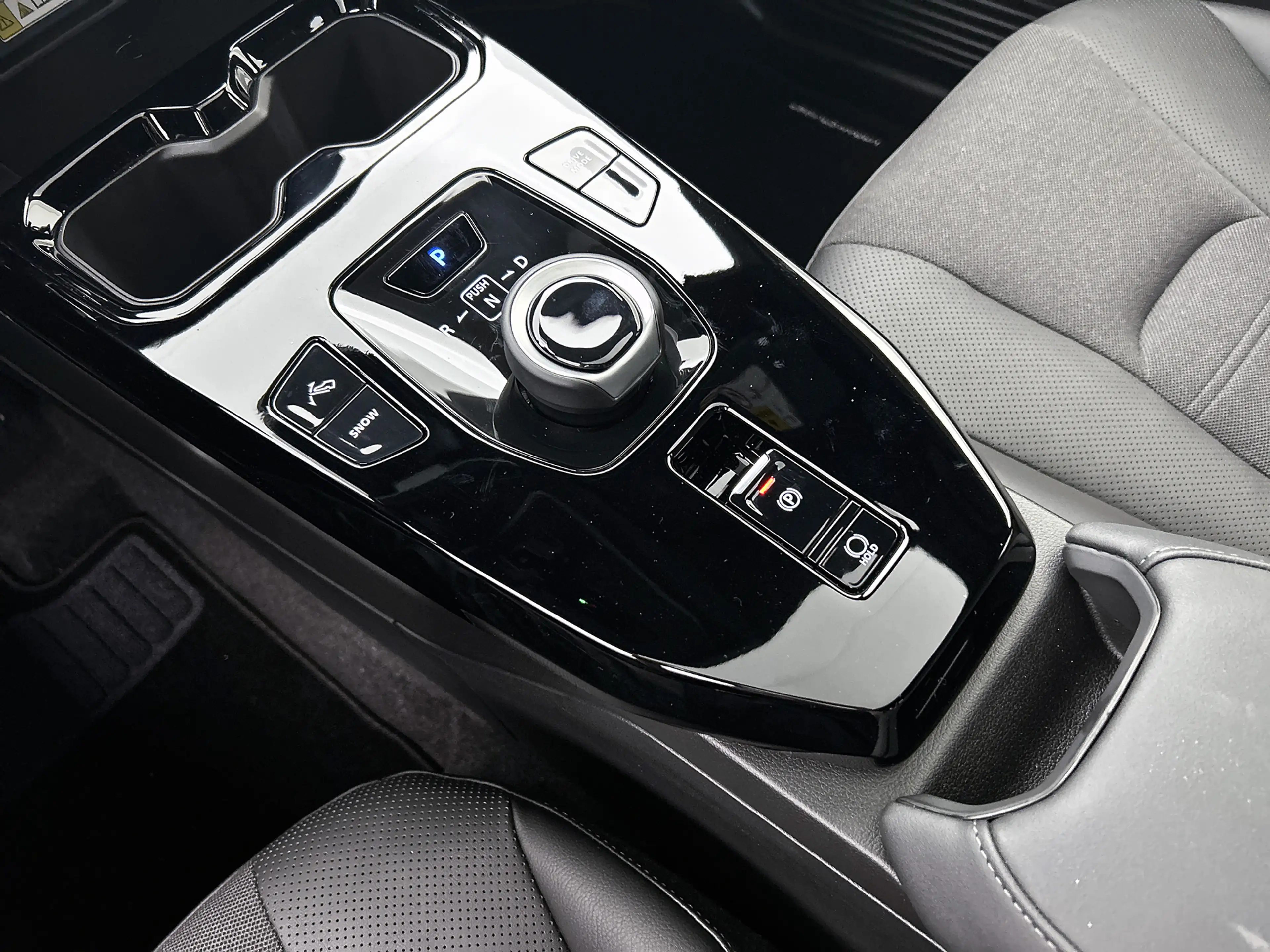 Toyota Urban Cruiser Executive 61 kWh | Stoelverwarming | Half lederen — photo 12