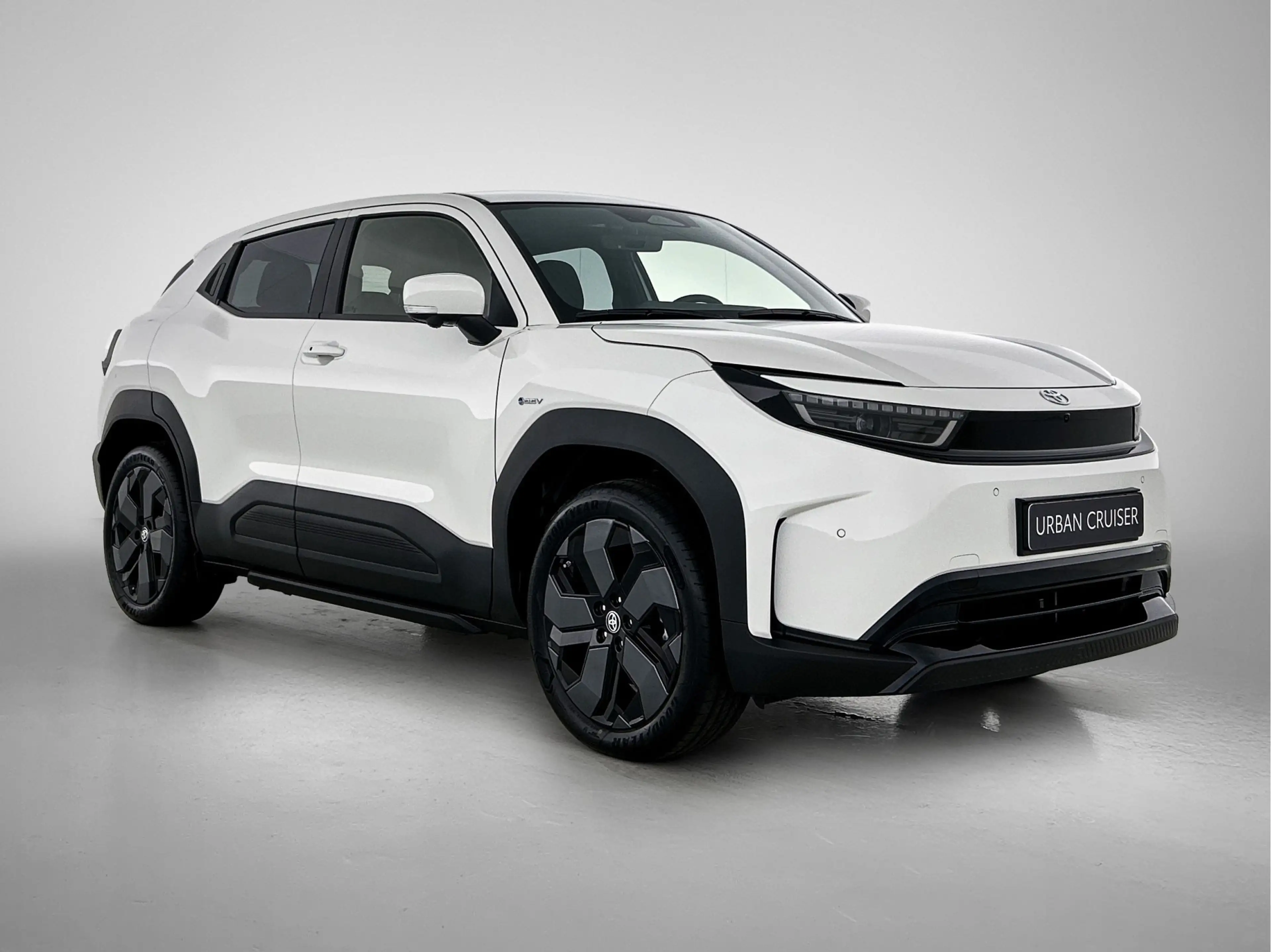 Toyota Urban Cruiser Executive 61 kWh | Stoelverwarming | Half lederen — photo 15