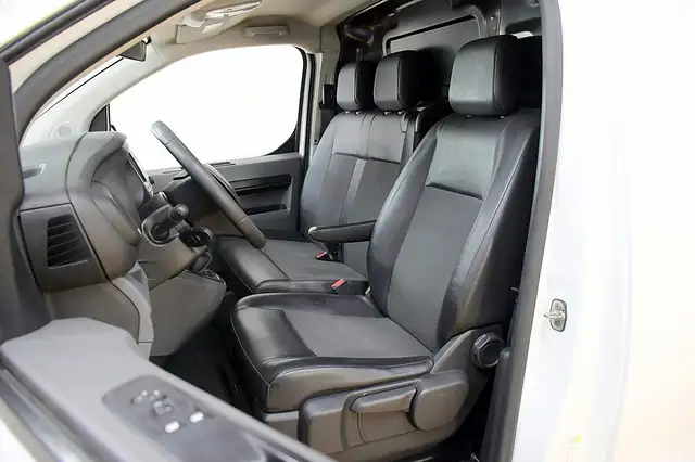 Opel Vivaro view 14