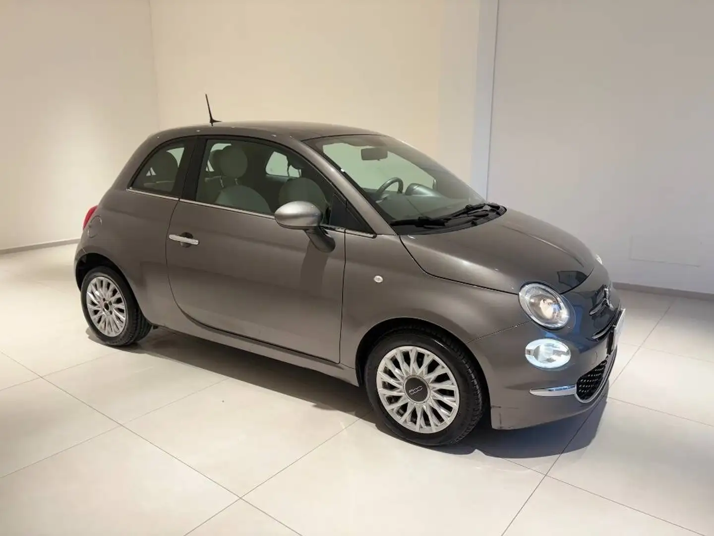 Fiat 500 1.0 hybrid Dolcevita Web Edition 70cv Grigio - 1
