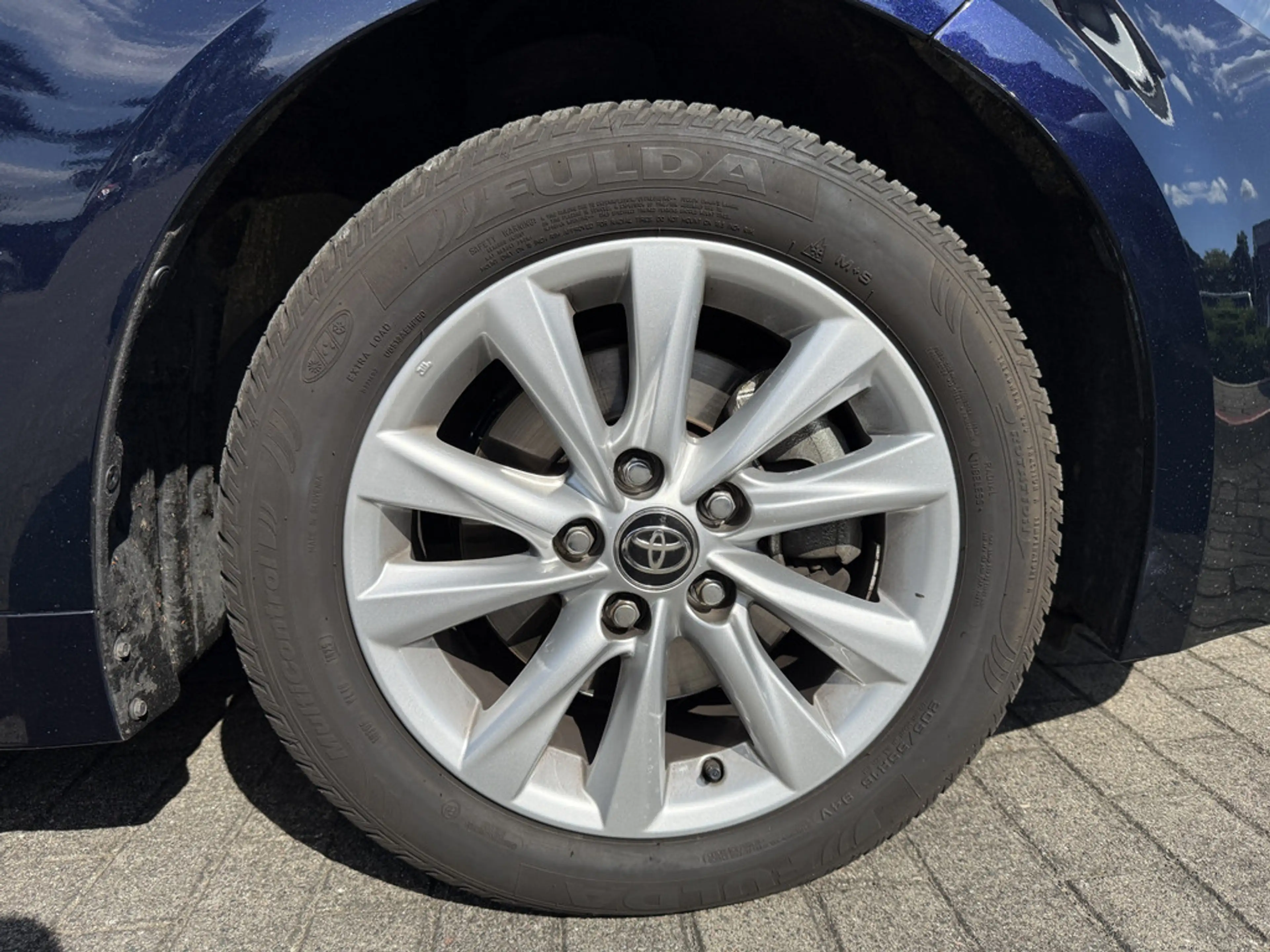 Toyota Corolla Touring Sports 2.0 Hybrid Business Edition — photo 16