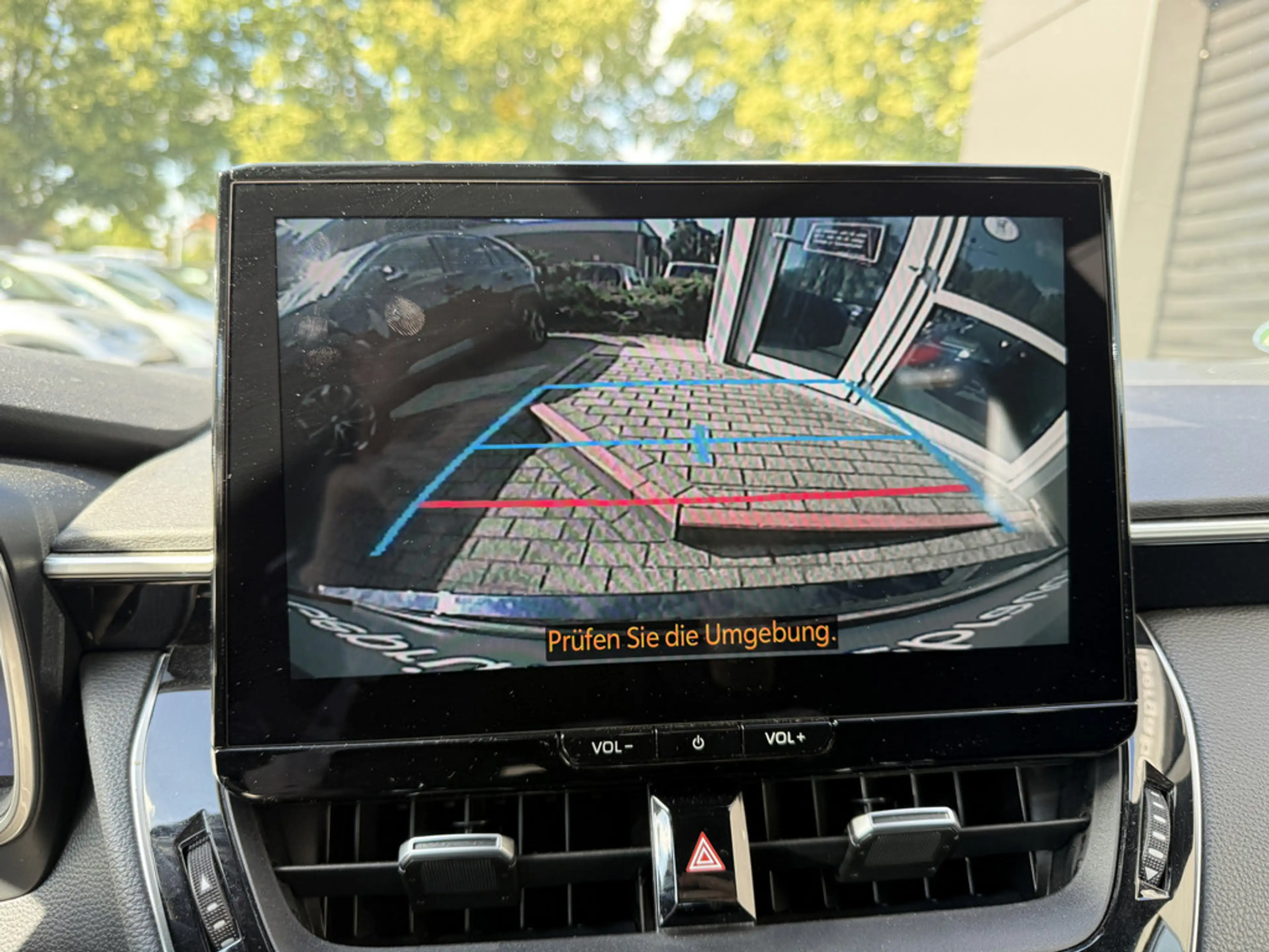 Toyota Corolla Touring Sports 2.0 Hybrid Business Edition — photo 8