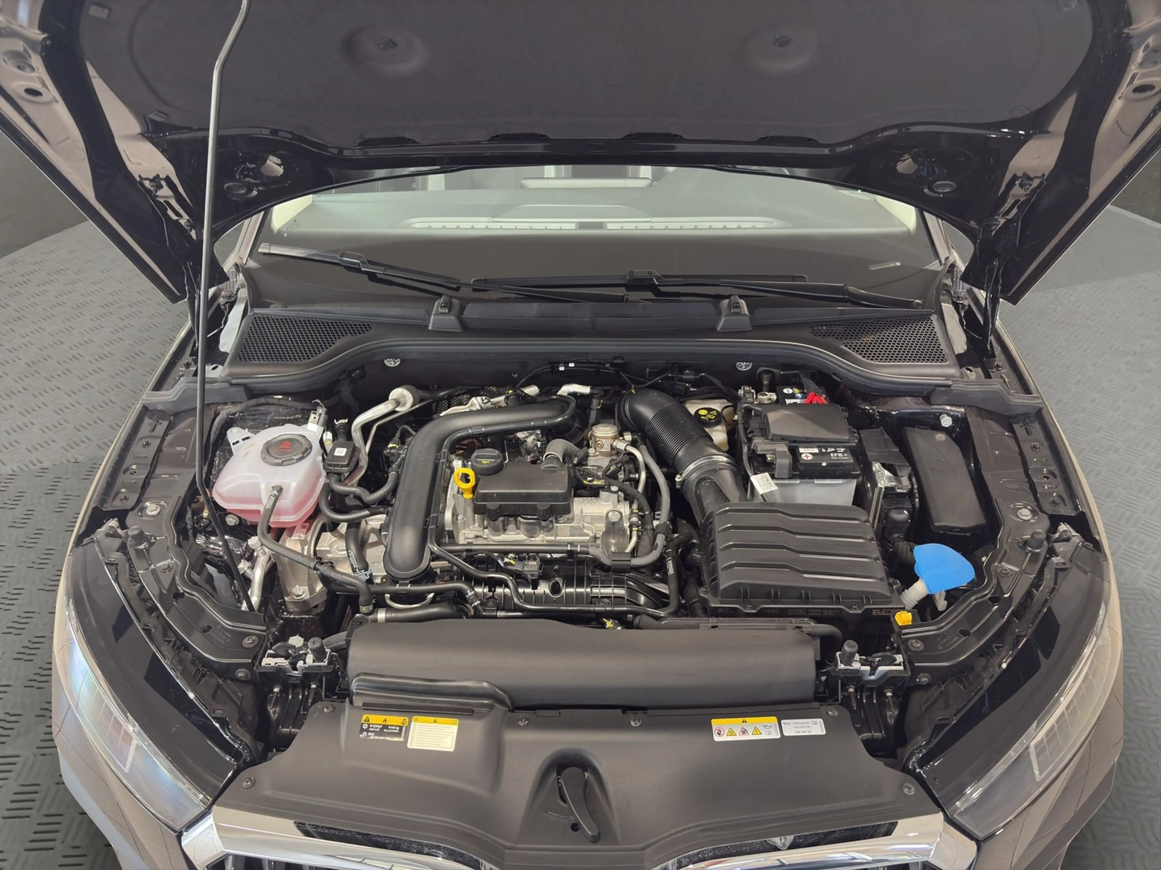 Skoda Scala Tour 1,0 TSI 85 kW 7-Gang PDC LMF SHZ LED — photo 19