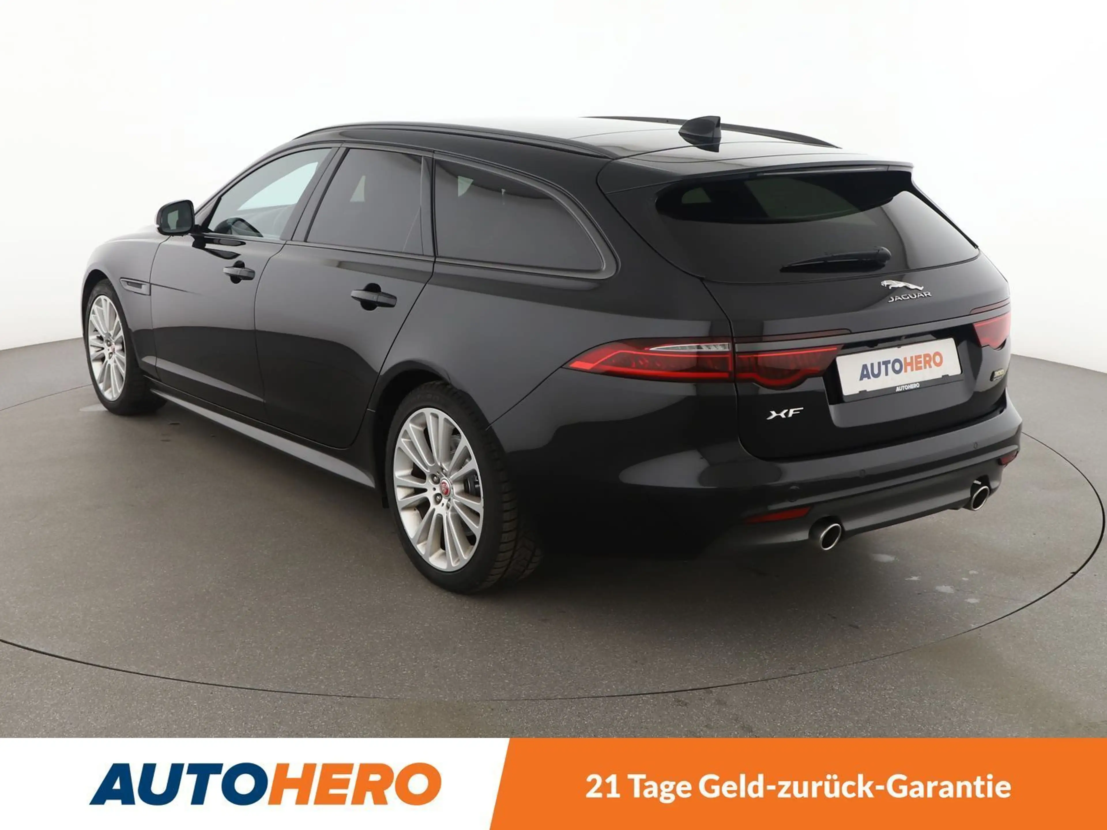 Jaguar XF 3.0 D Sport Aut*NAVI*LED*TEMPO*CAM*PDC*SHZ* — photo 4
