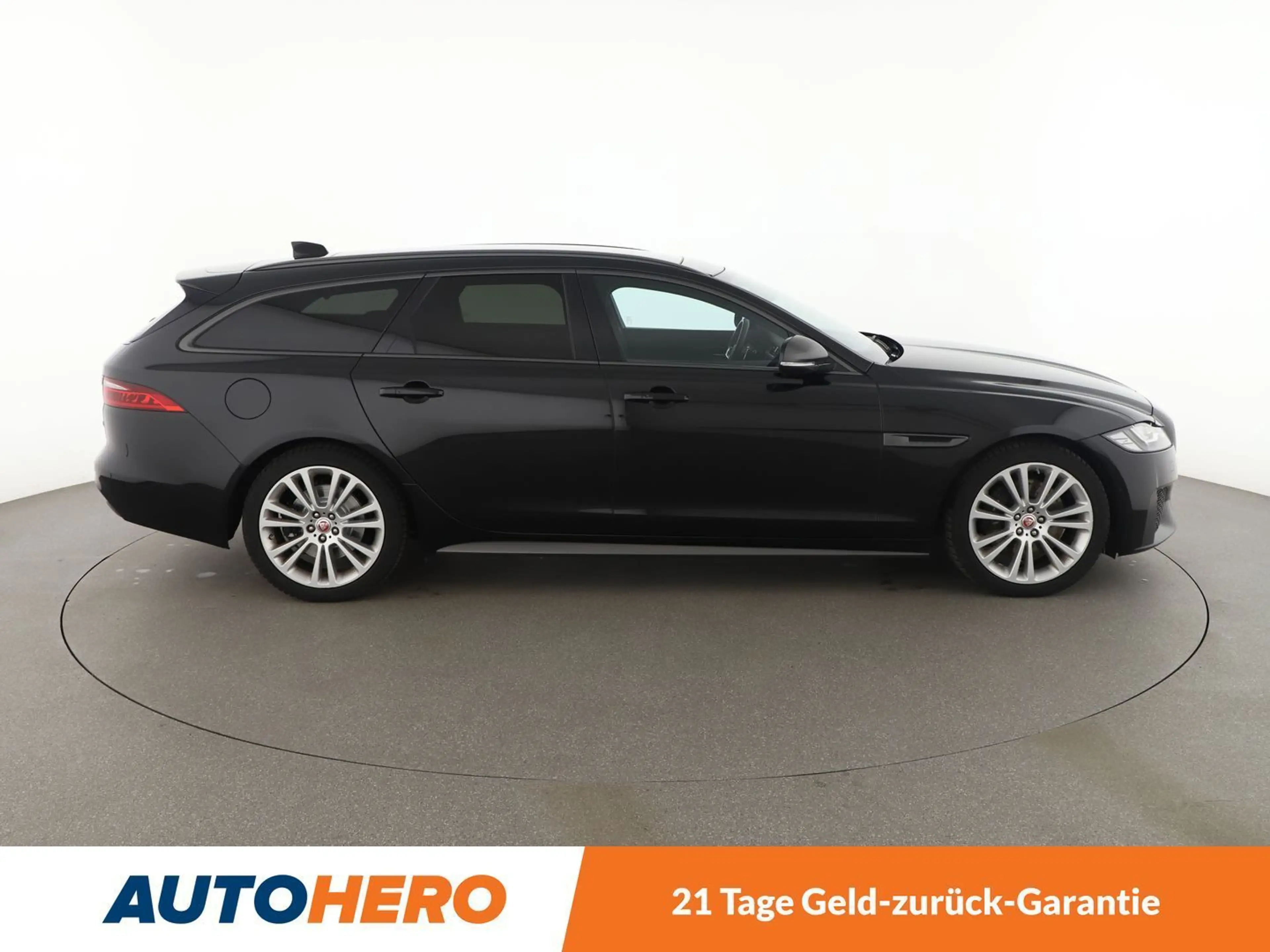 Jaguar XF 3.0 D Sport Aut*NAVI*LED*TEMPO*CAM*PDC*SHZ* — photo 7