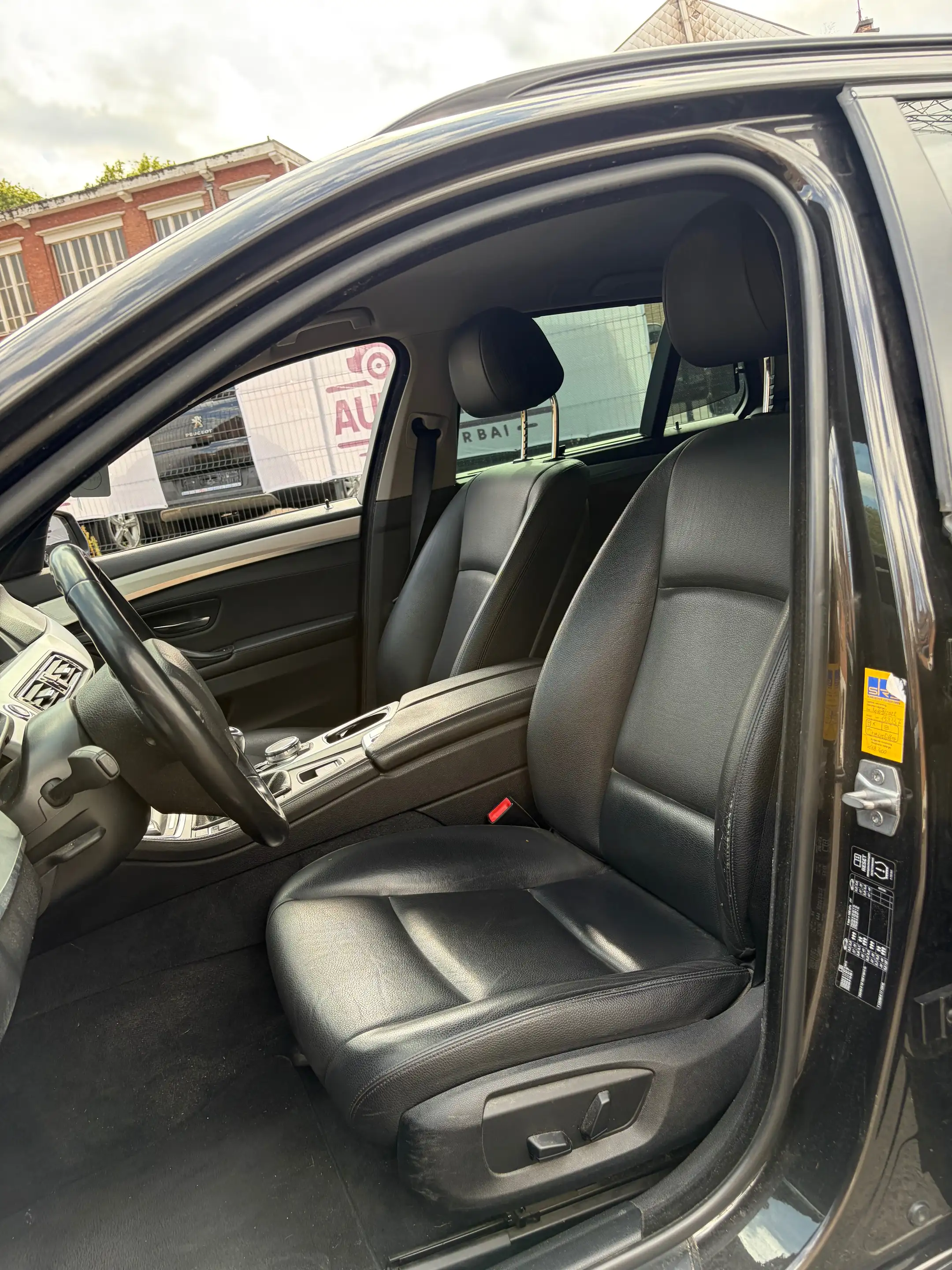 BMW 518 Touring 518 d — photo 12