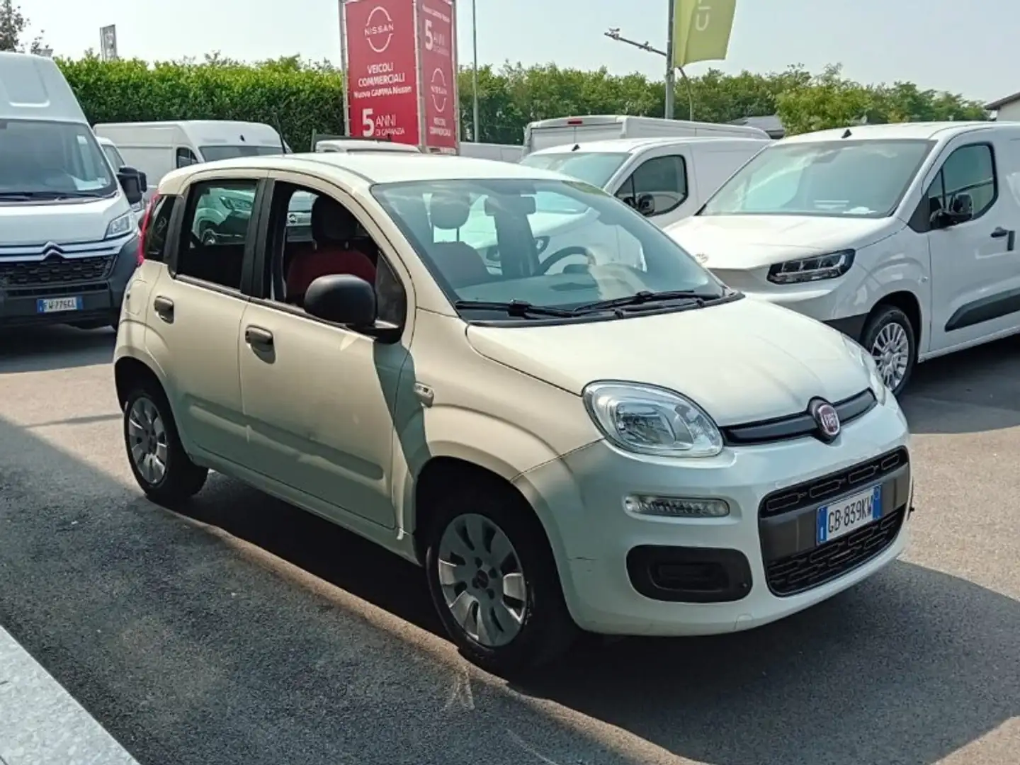 Fiat New Panda 1.2 Pop Alb - 2
