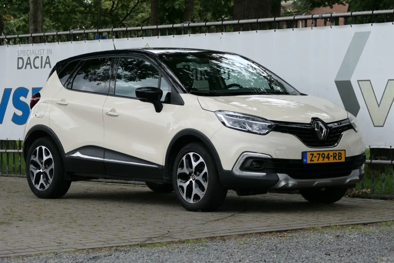 Renault Captur TCe 120 Intens Bianco - 1