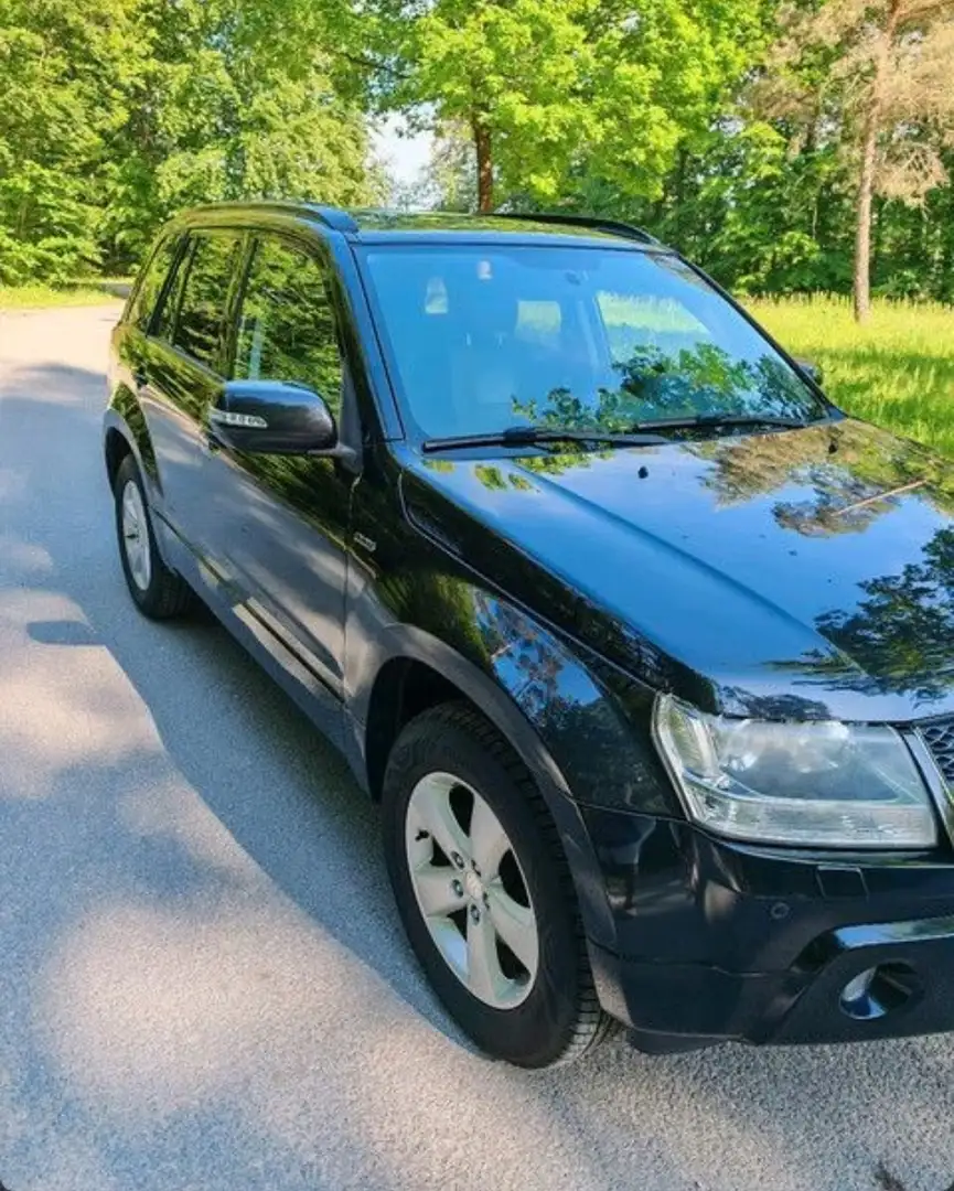 Suzuki Grand Vitara 1.9 DDiS 4x4 - 2