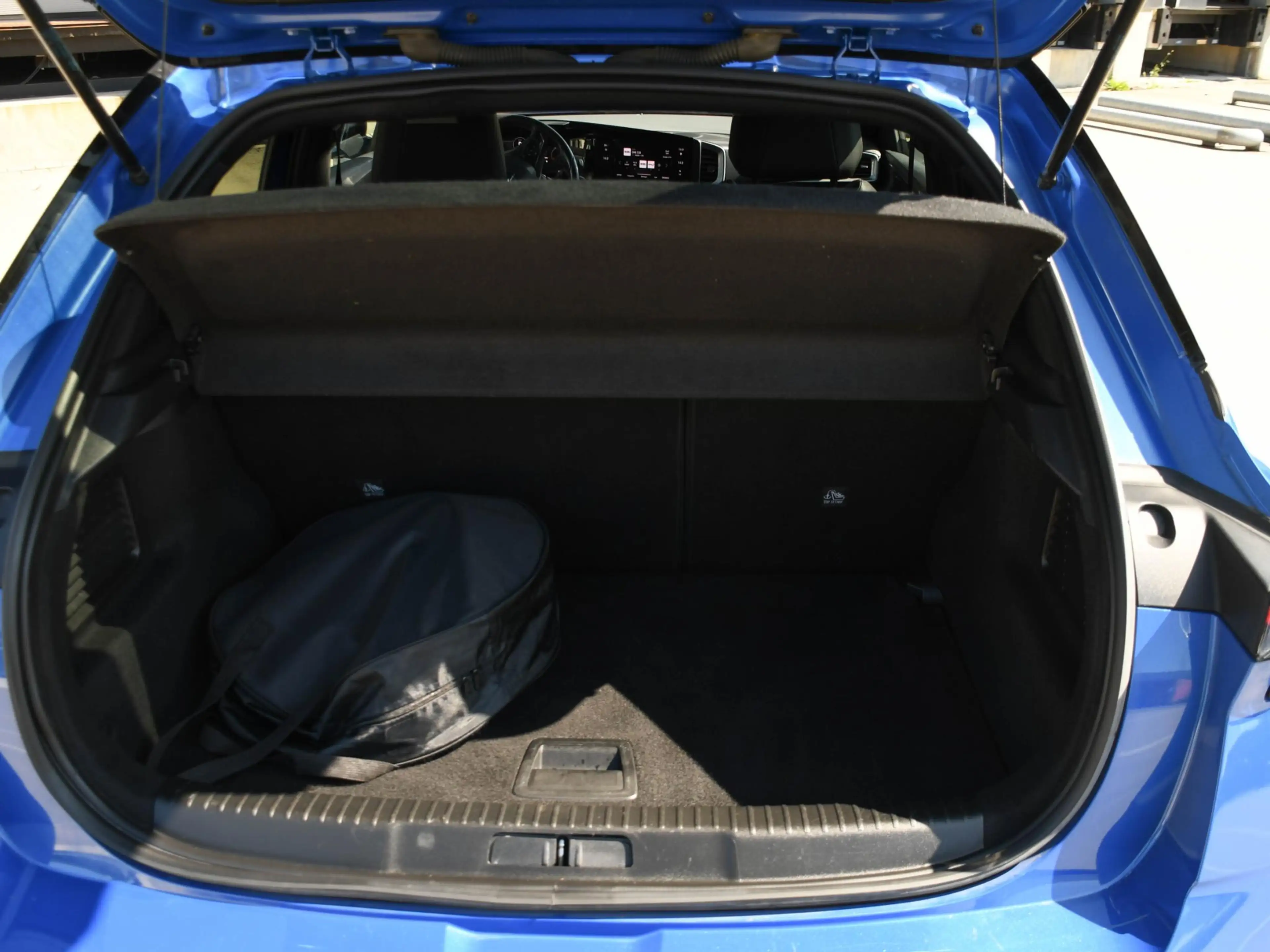 Opel Mokka-E Ultimate 50kWh 136pk Automaat. NAVI | DAB | CAMERA — photo 11