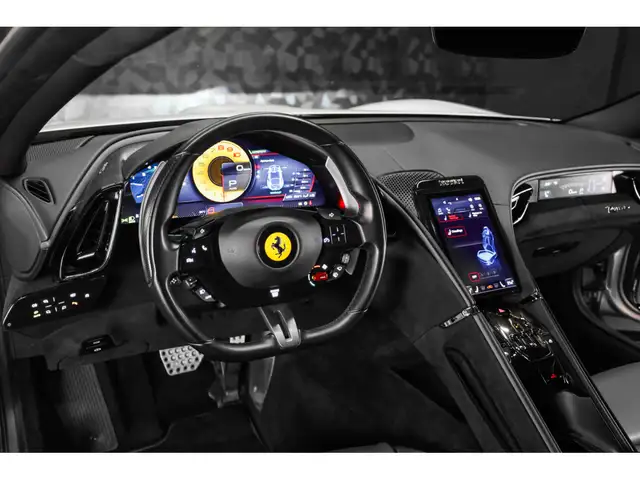 Ferrari Roma view 8