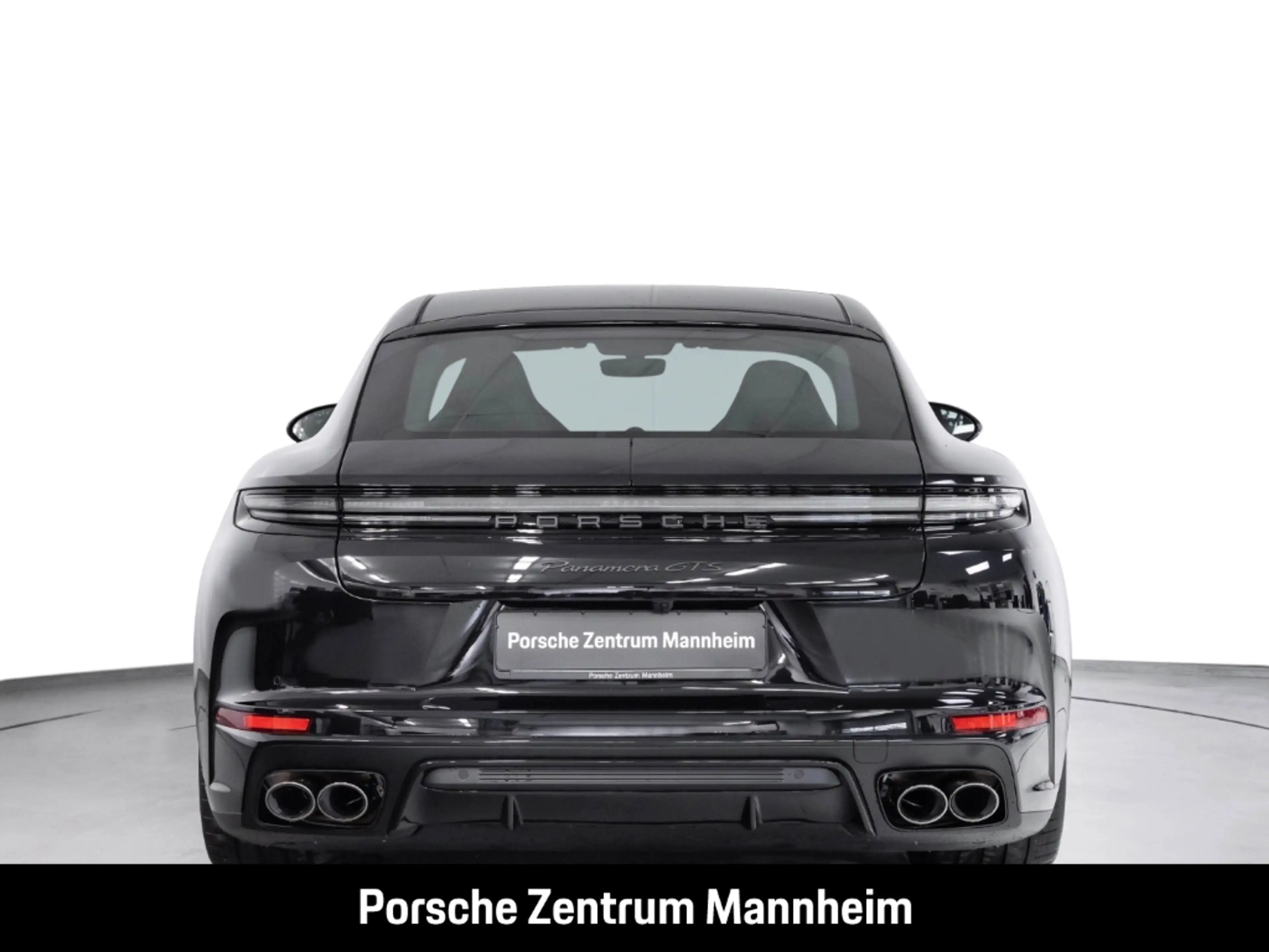 Porsche Panamera GTS — photo 7