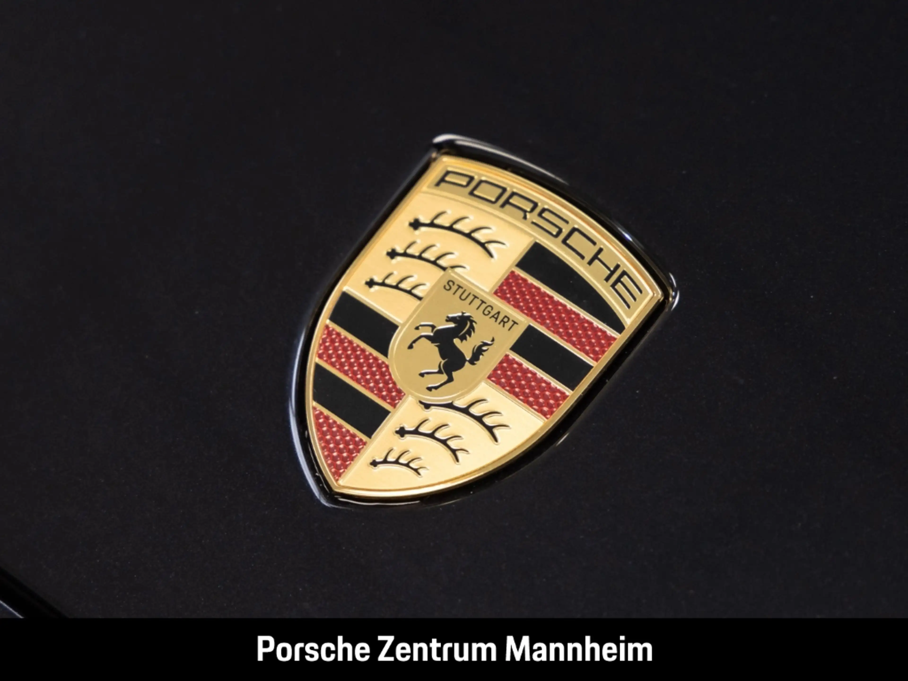 Porsche Panamera GTS — photo 12